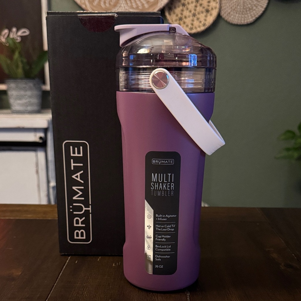 BruMate MultiShaker in Vineyard 26oz! New!
